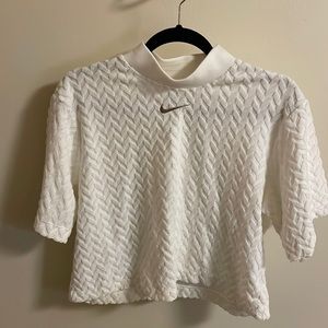 Nike workout crop top